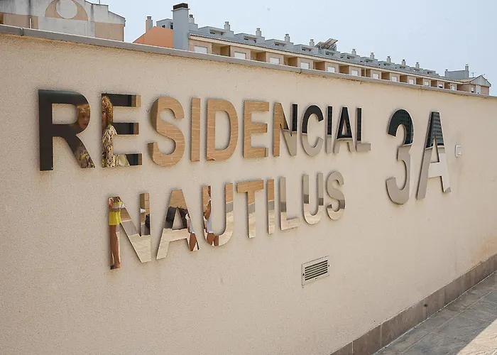 Nautilus 3 - Elegante Apartamento Para 6 Con Piscina, Wifi Y Ac En Rota